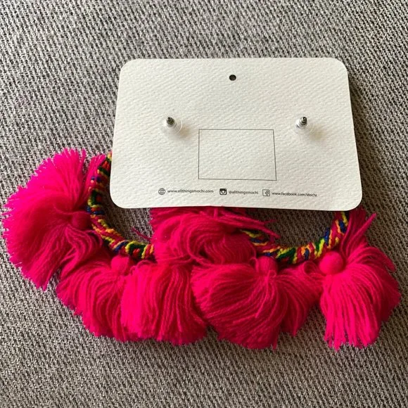 - NEW All Things Mochi Sandra Earrings AX4 - Picture 4 of 5